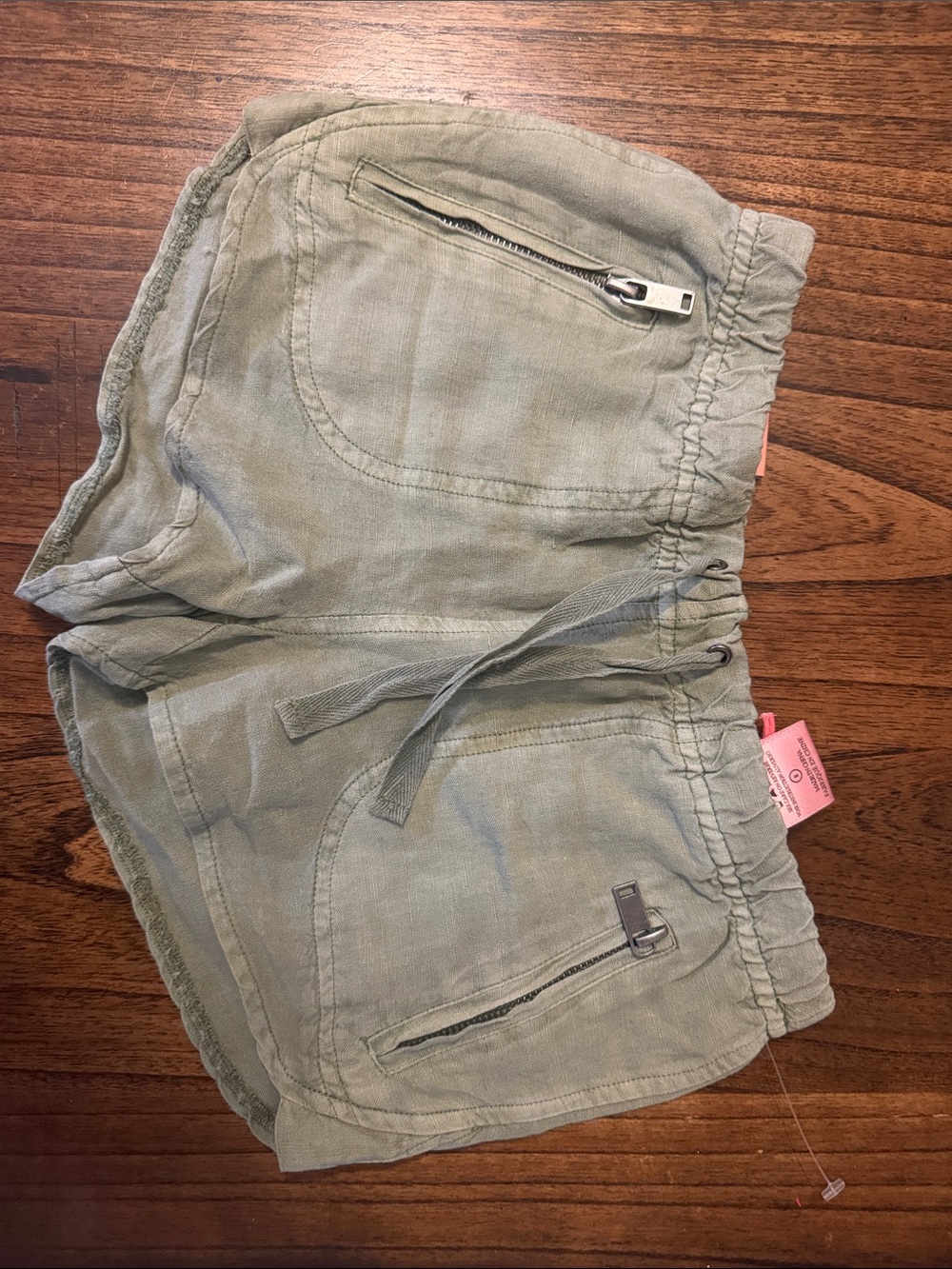 BlankNYC Girls Green Distressed Shorts with pockets, 8